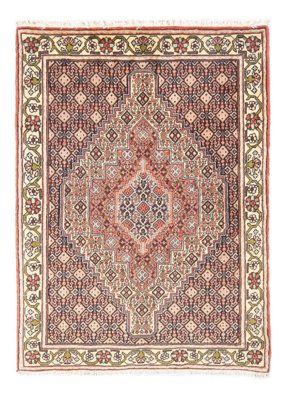 センネ 絨毯 76x103cm - ペルシャ絨毯