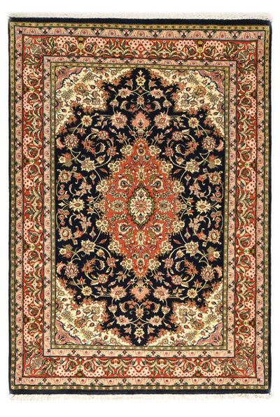 イラム 絨毯 137x194cm - ペルシャ絨毯