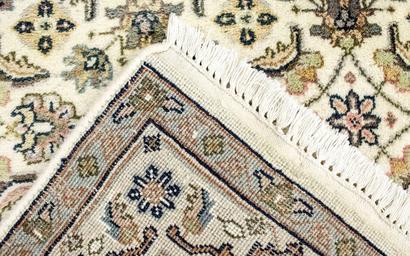 オリエンタル絨毯 160x89cm