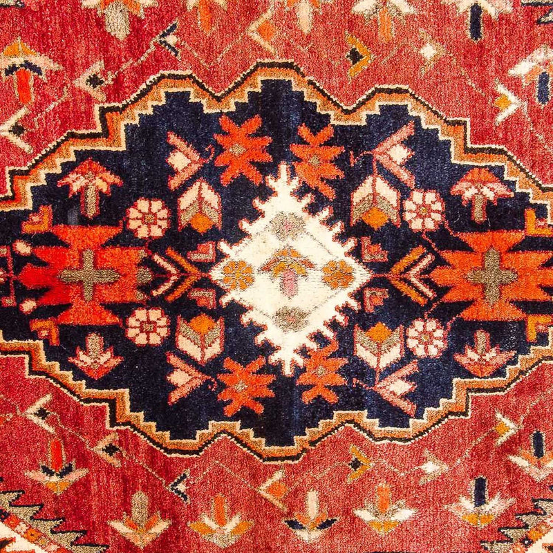 ガシュガイ 絨毯 209x128cm - ペルシャ絨毯