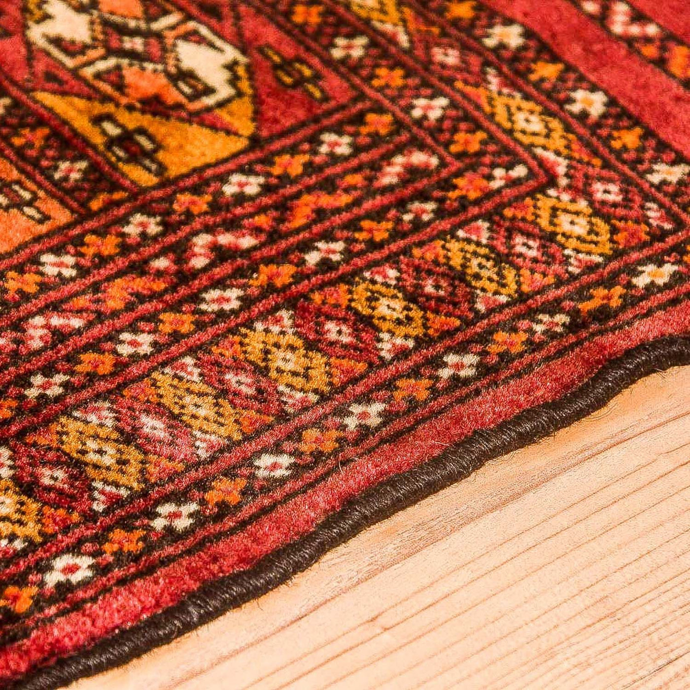 トルカマン絨毯 115x67cm - ペルシャ絨毯