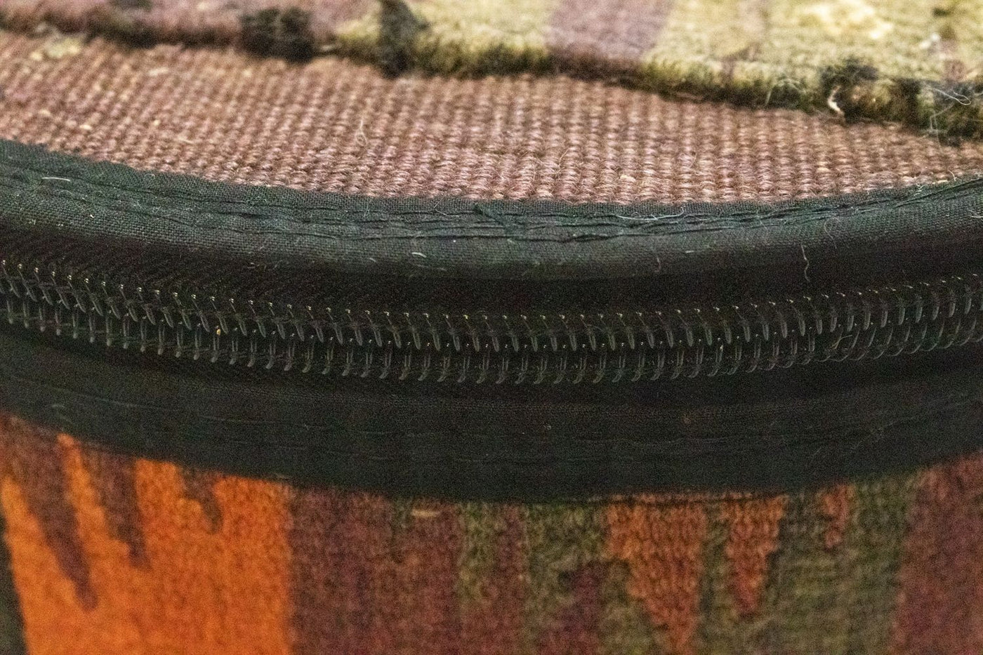 座具（プフ） 絨毯 42x36cm