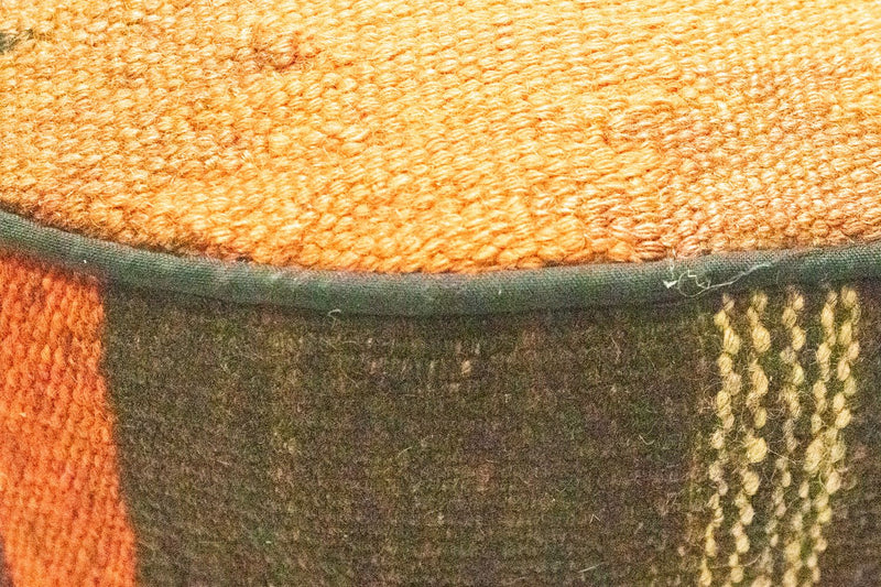 座具（プフ） 絨毯 42x36cm