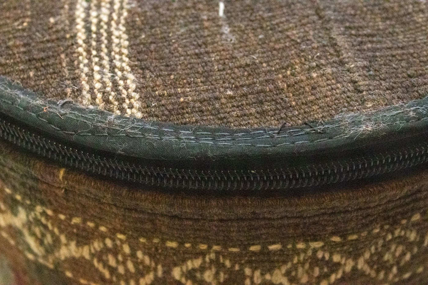 座具（プフ） 絨毯 42x36cm
