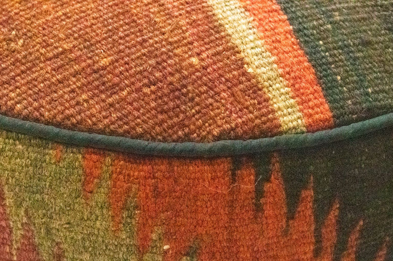 座具（プフ） 絨毯 42x36cm