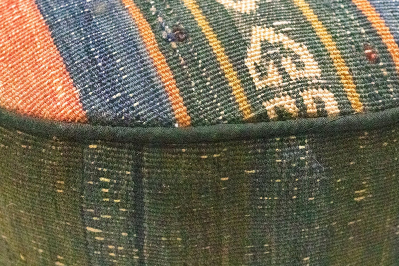 座具（プフ） 絨毯 42x36cm