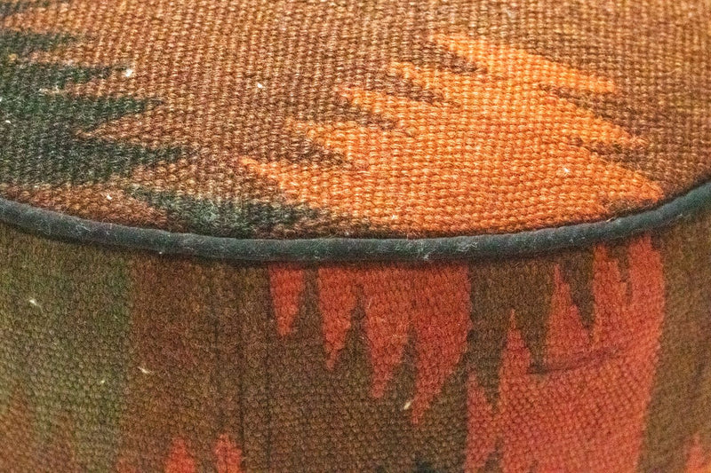座具（プフ） 絨毯 42x36cm
