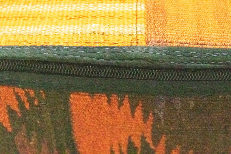 座具（プフ） 絨毯 30x30cm
