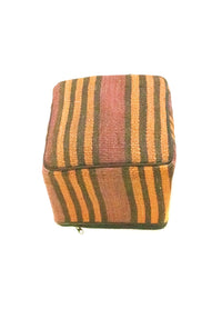 座具（プフ） 絨毯 30x30cm – product image