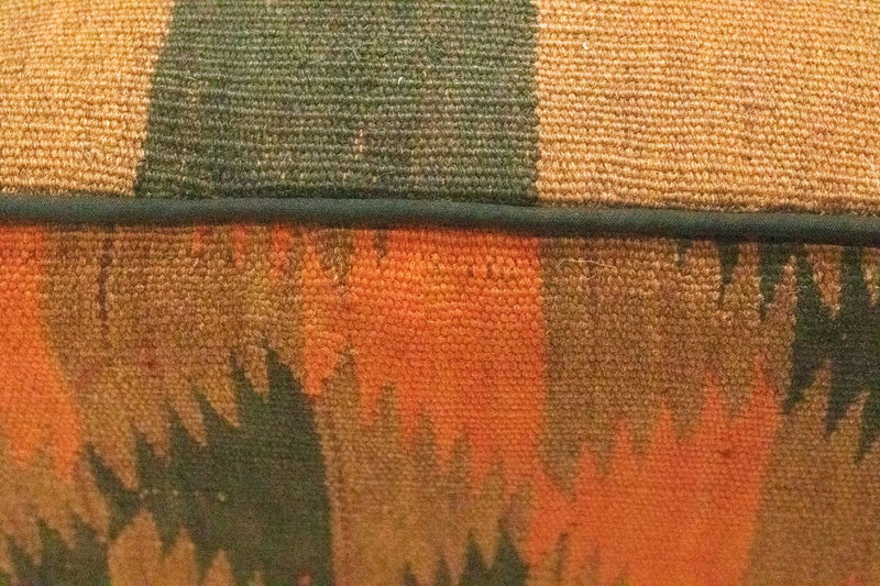 座具（プフ） 絨毯 30x30cm