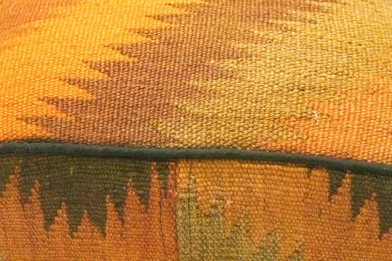 座具（プフ） 絨毯 30x30cm