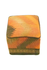 座具（プフ） 絨毯 30x30cm – product image
