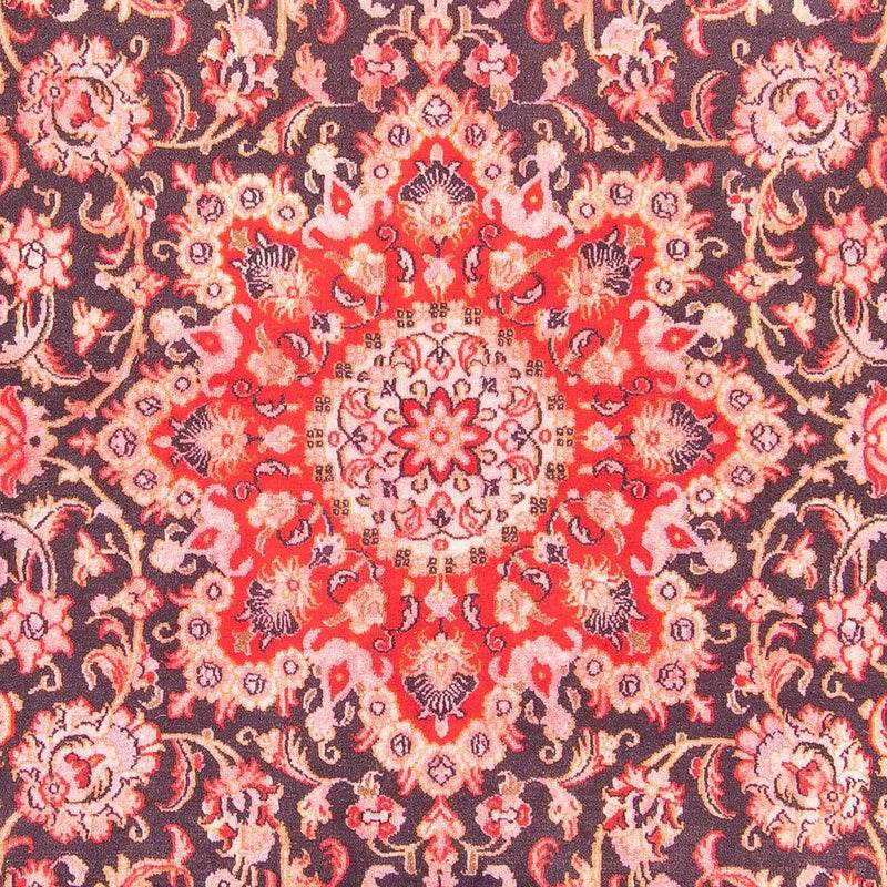 ゴム 絨毯 240x172cm - ペルシャ絨毯