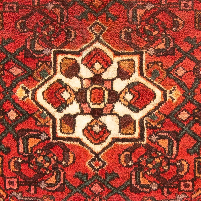 ホセイナバード 絨毯 176x106cm - ペルシャ絨毯