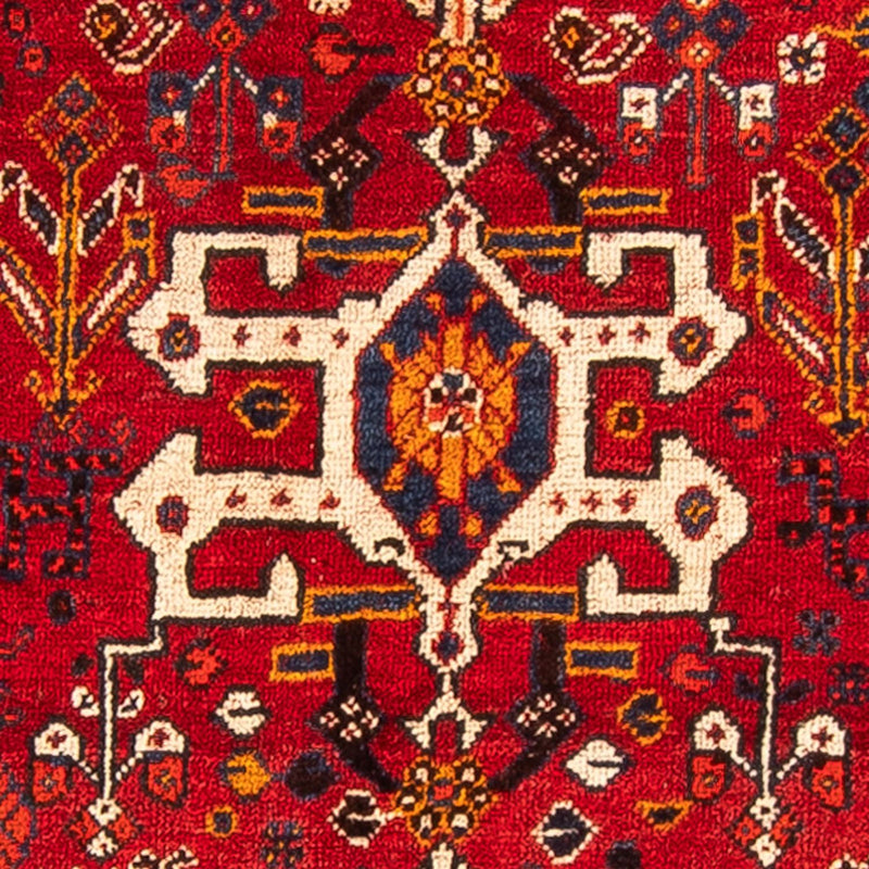 ガシュガイ 絨毯 142x115cm - ペルシャ絨毯