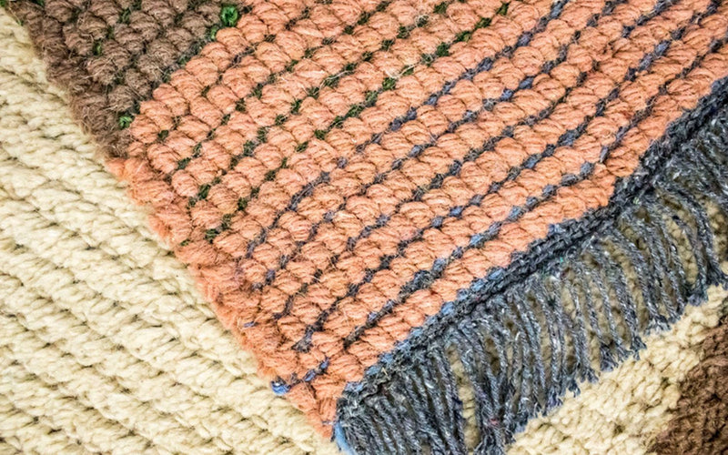 ネパール絨毯 140x70cm - ウールラグ