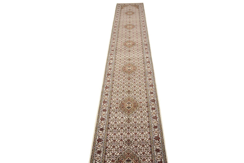 インド タブリーズ 絨毯 602x81cm - オリエンタル絨毯