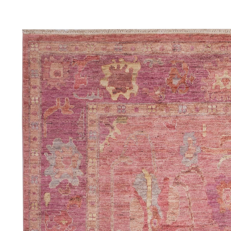 ウシャク 絨毯 238x169cm - オリエンタル絨毯