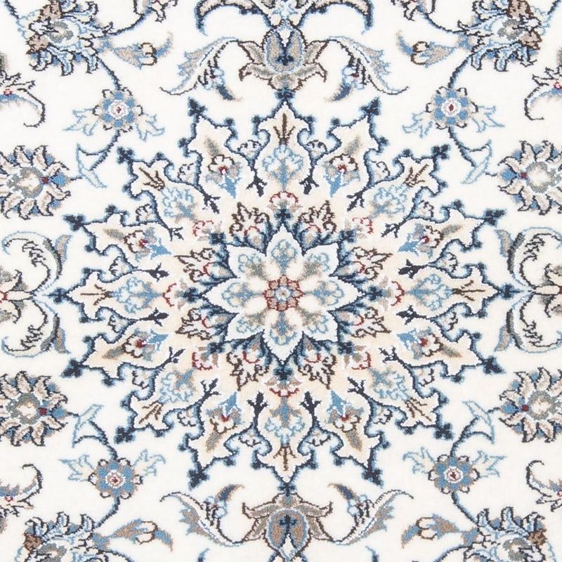 ナイン 絨毯 205x124cm - ペルシャ絨毯