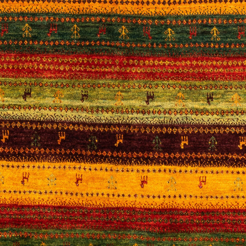 ロリバフト 絨毯 190x147cm - ペルシャウールラグ