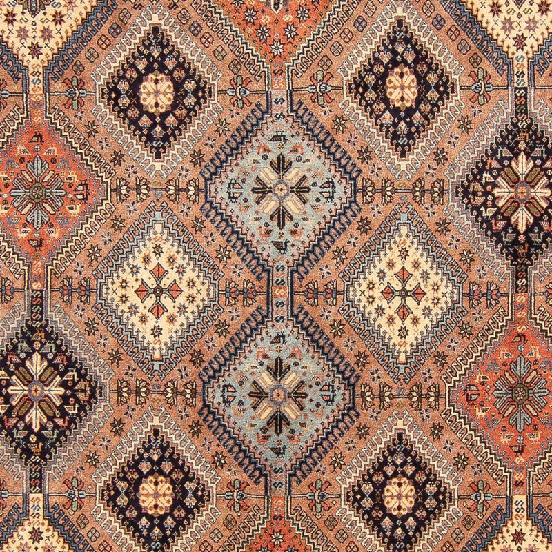 ヤラメ 絨毯 294x200cm - ペルシャ絨毯