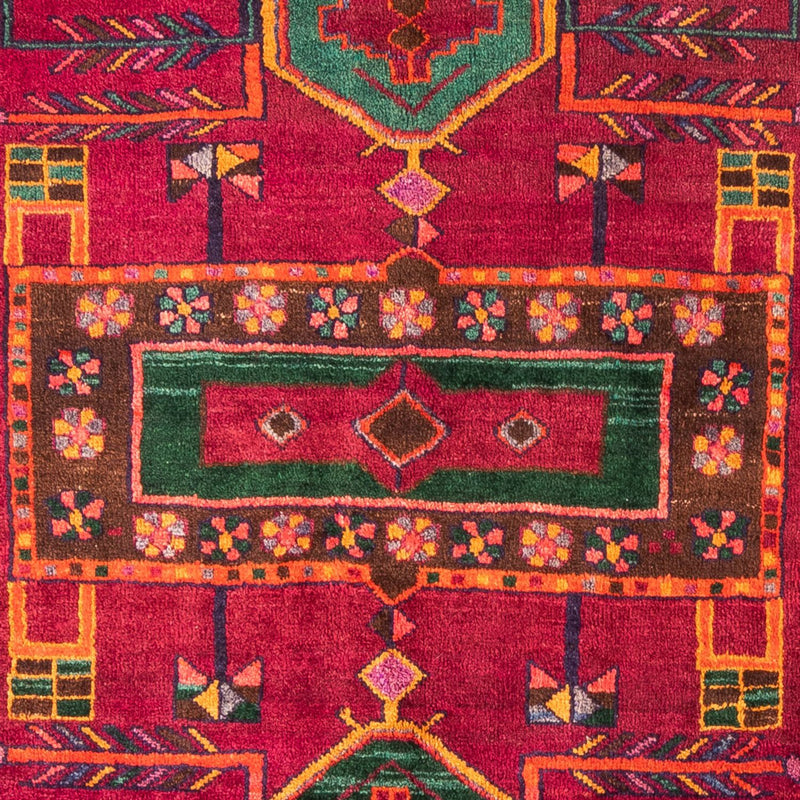 コリアイ 絨毯 278x168cm - ペルシャ絨毯