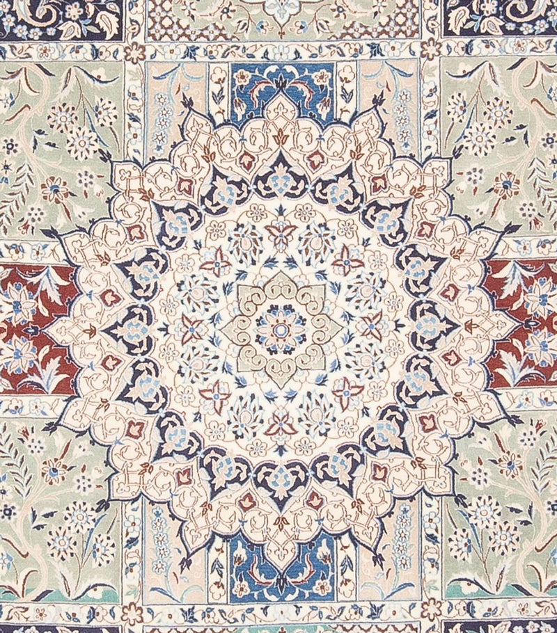 ナイン 絨毯 313x220cm - ペルシャ絨毯