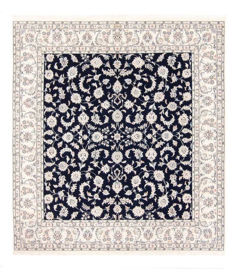 ナイン 絨毯 213x200cm - ペルシャ絨毯