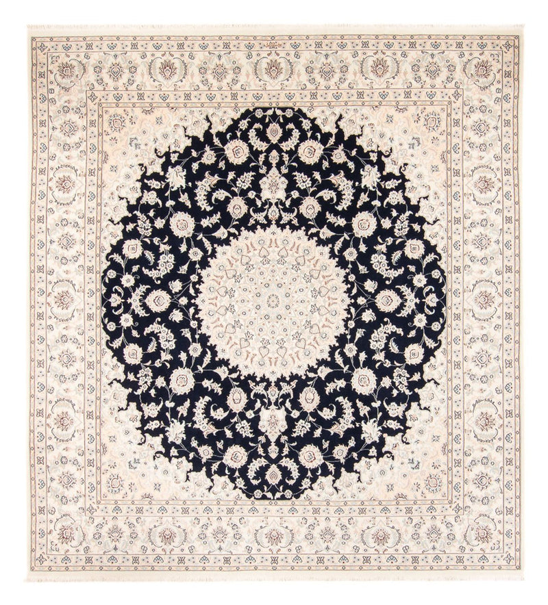 ナイン 絨毯 268x245cm - ペルシャ絨毯