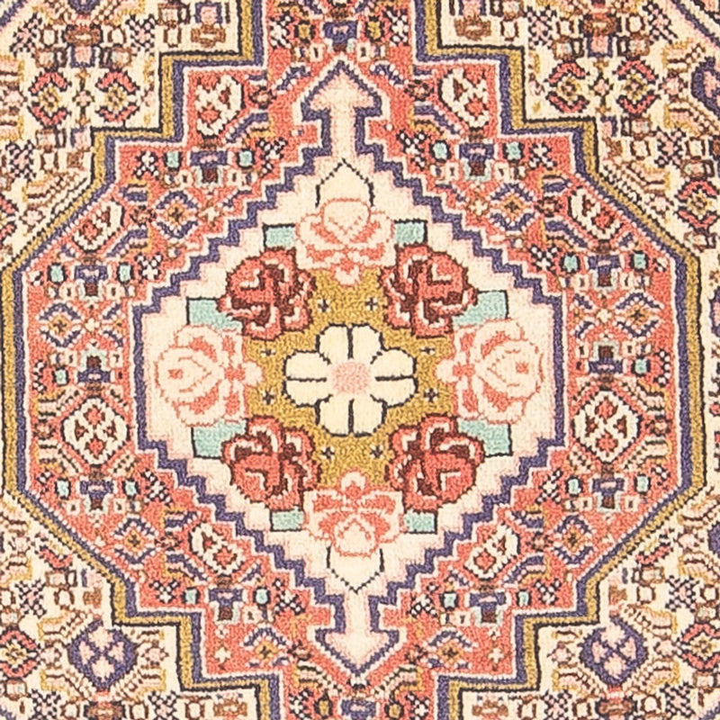 センネ 絨毯 102x75cm - ペルシャ絨毯
