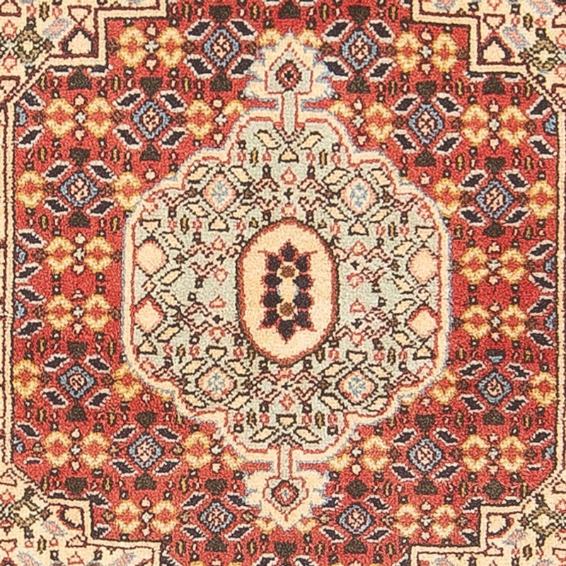 センネ 絨毯 106x75cm - ペルシャ絨毯