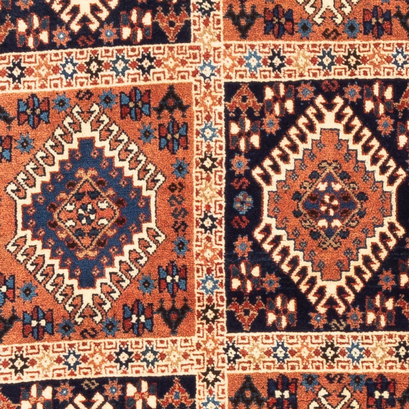 ヤラメ 絨毯 128x80cm - ペルシャ絨毯