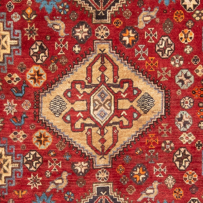 ガシュガイ 絨毯 197x130cm - ペルシャ絨毯