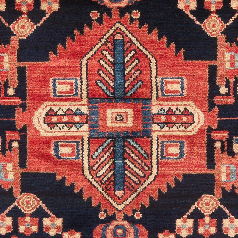 コリアイ 絨毯 208x135cm - ペルシャ絨毯