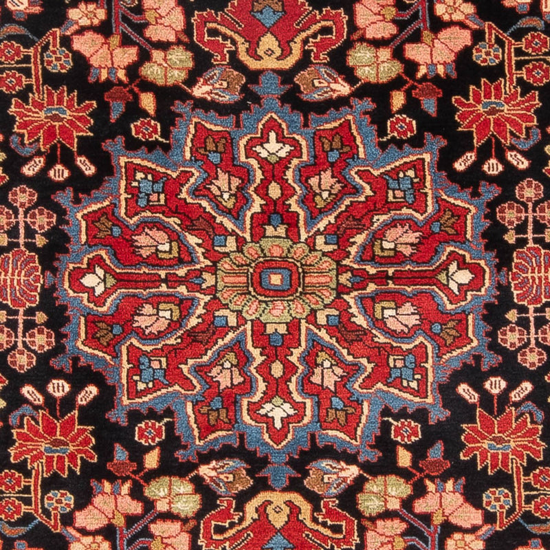 ナハバンド 絨毯 242x158cm - ペルシャ絨毯