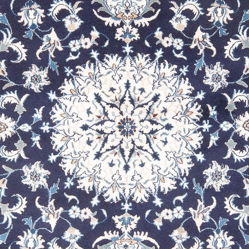 ナイン 絨毯 234x168cm - ペルシャ絨毯