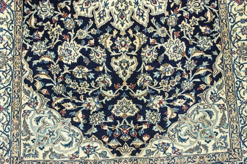 ナイン 絨毯 215x130cm - ペルシャ絨毯