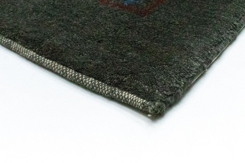 ペルシャギャベ 絨毯 235x174cm - ペルシャウールラグ