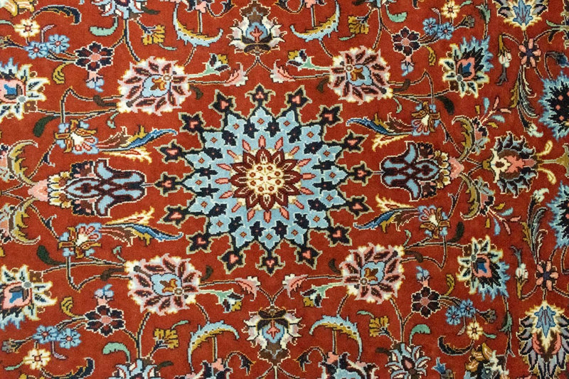 タブリーズ 絨毯 226x141cm - ペルシャ絨毯