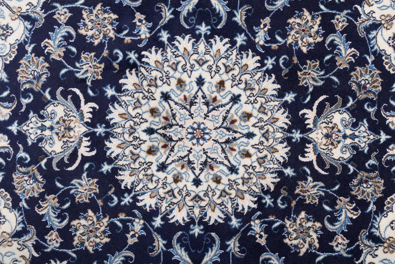 ナイン 絨毯 196x192cm - ペルシャ絨毯