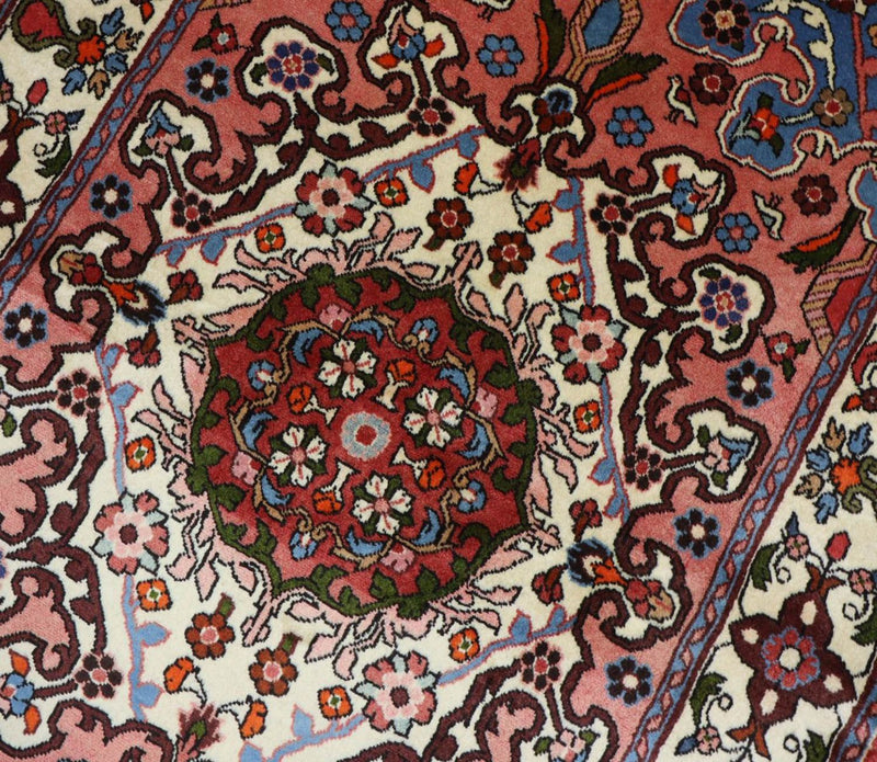 コリアイ 絨毯 230x127cm - ペルシャ絨毯