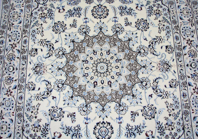 ナイン 絨毯 244x155cm - ペルシャ絨毯
