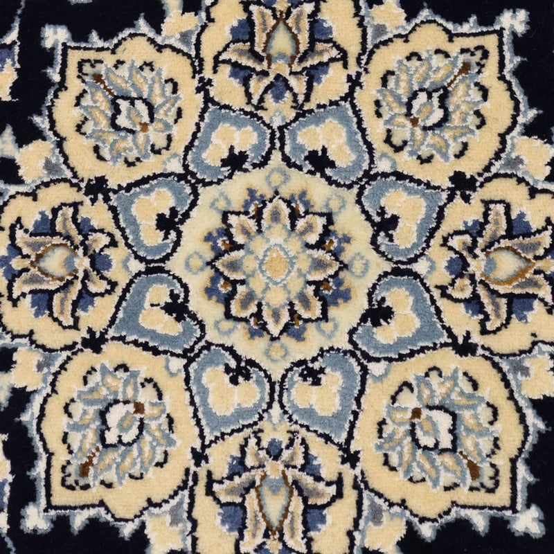 ナイン - 9la 絨毯 137x88cm - ペルシャ絨毯