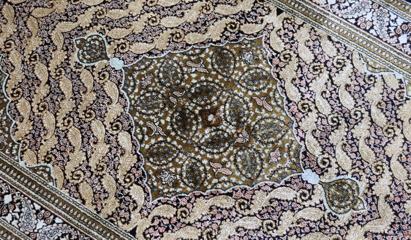 ゴム - シルク 絨毯 163x109cm - ペルシャ絨毯