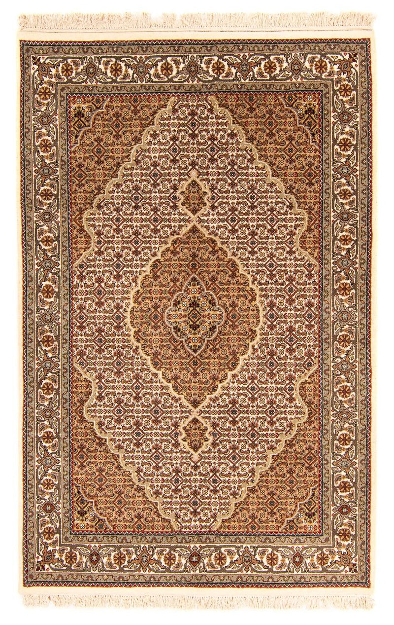 タブリーズ 絨毯 193x123cm - ペルシャ絨毯