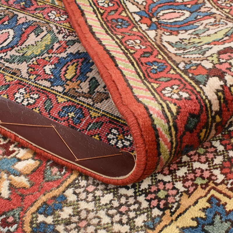 バフティアール 絨毯 194x136cm - ペルシャ絨毯