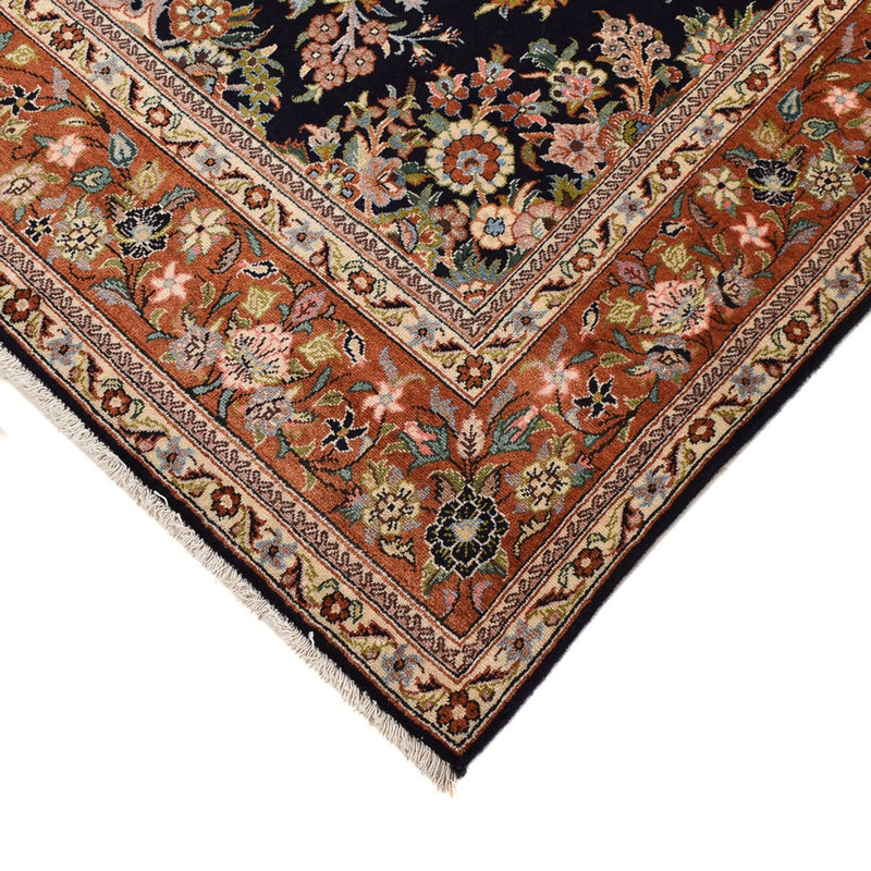 サルーク 絨毯 240x175cm - ペルシャ絨毯