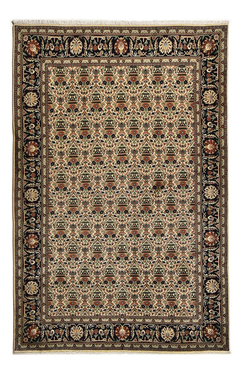 サルーク 絨毯 277x180cm - ペルシャ絨毯