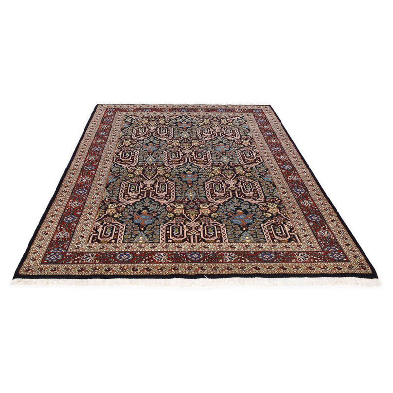 サルーク 絨毯 210x136cm - ペルシャ絨毯