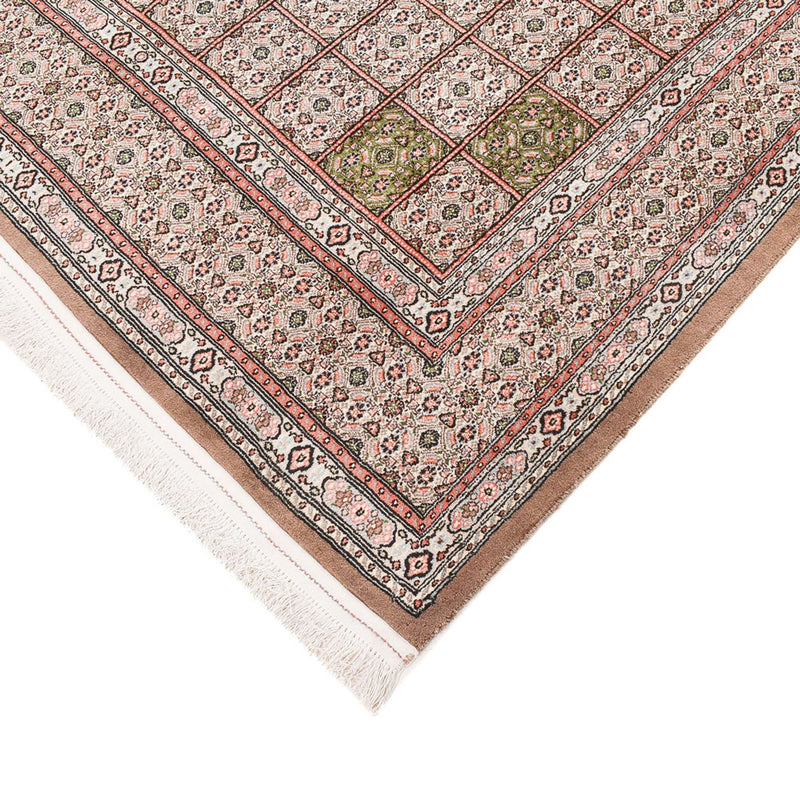 モウド 絨毯 285x195cm - ペルシャ絨毯